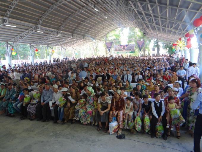 Over 1800 people gather for Children's Day celebration in Tajikistan