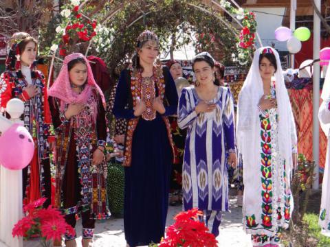 Younger women demonstrated different types of bridal dresses worn by the different ethnic groups of Tajikistan.  They also demonstrated what they wear at home